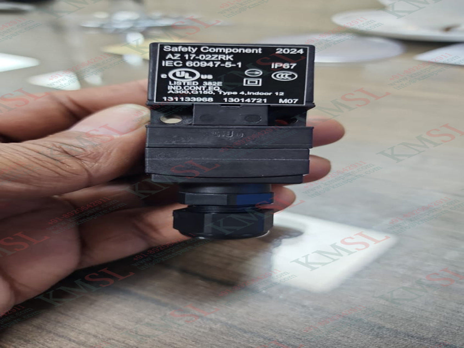 AZ-17-02ZRK SCHMERSAL, SCHMERSAL LIMIT SWITCH