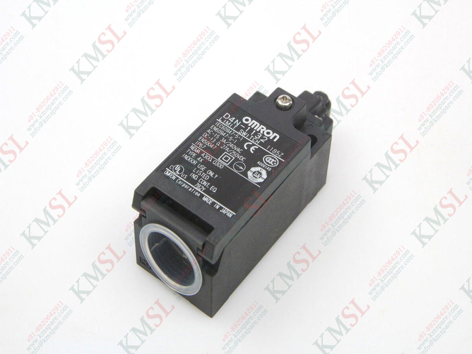 D4N-1132 Omron Safety Limit Switch | Industrial Mechanical Safety Switch | KMSPARE