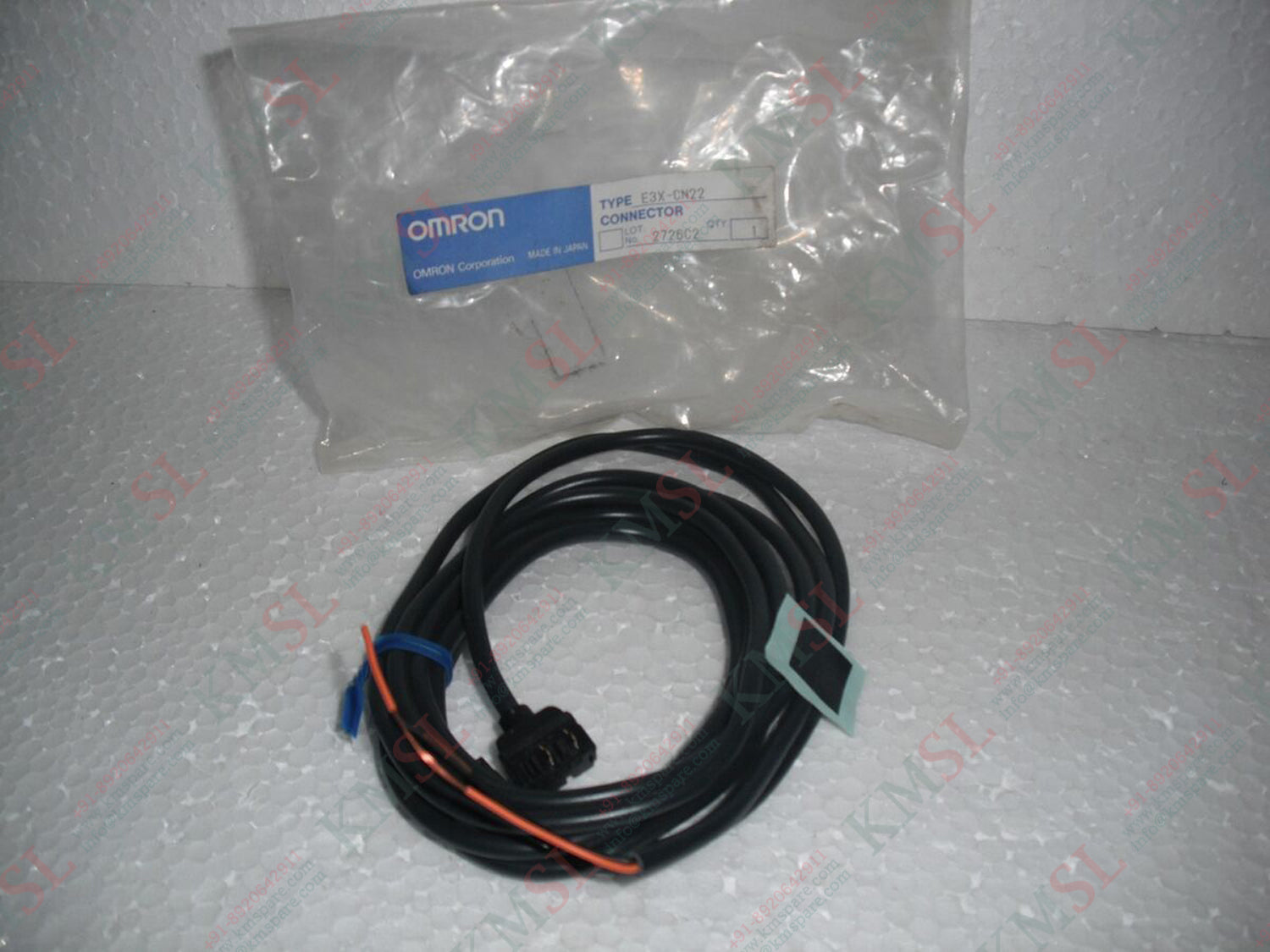 E3X-CN22 Omron Photoelectric Sensor | Original & New | KMSPARE