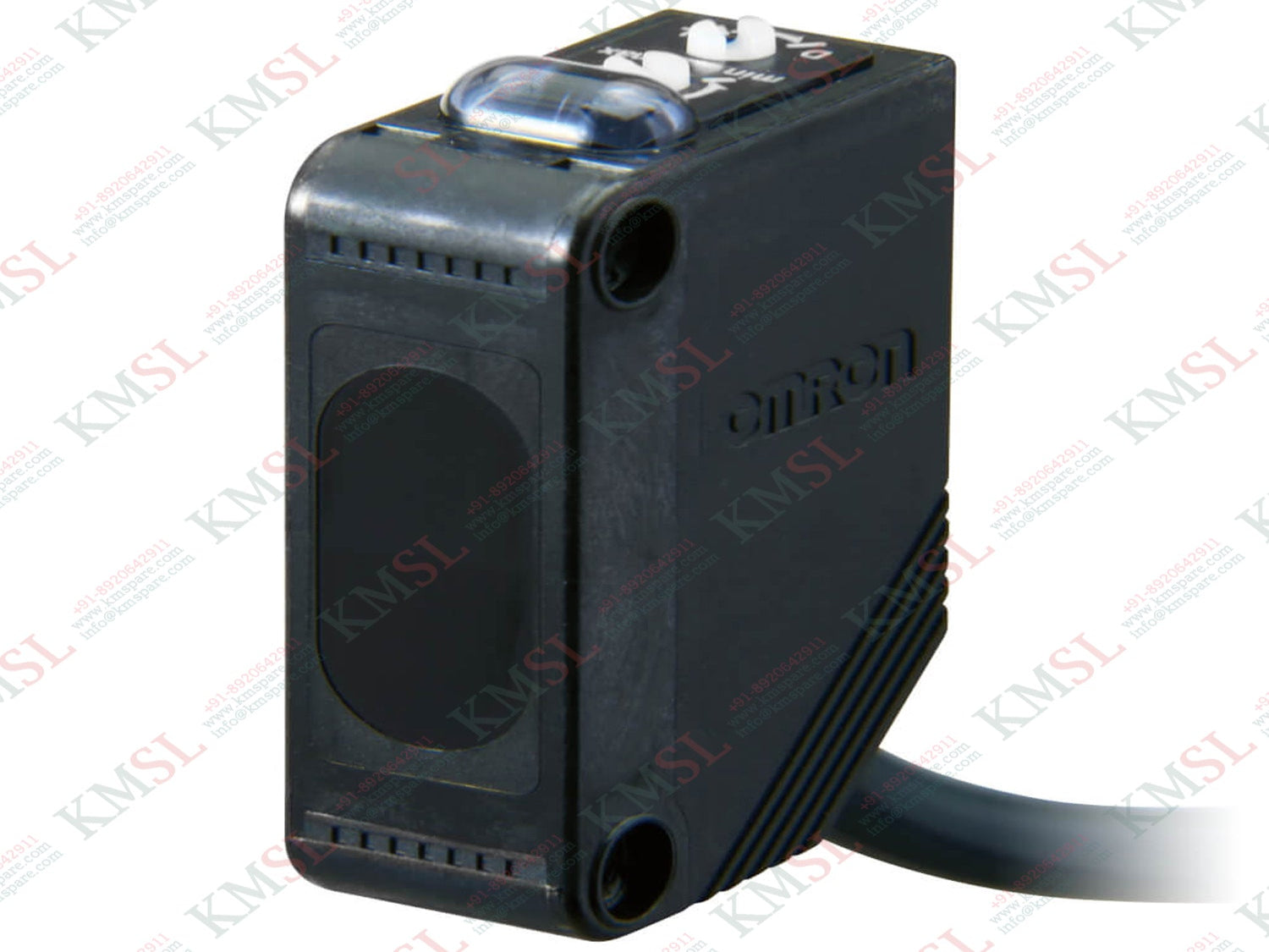 E3Z-D62 Omron Photoelectric Sensor | Original & New | KMSPARE