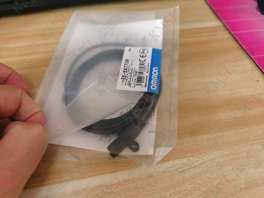 EE-SX772R Omron Photoelectric Sensor | High-Precision Detection – KMSPARE
