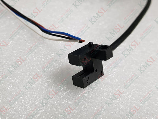 EE-SX953-R Omron Photoelectric Sensor | High-Precision Detection – KMSPARE
