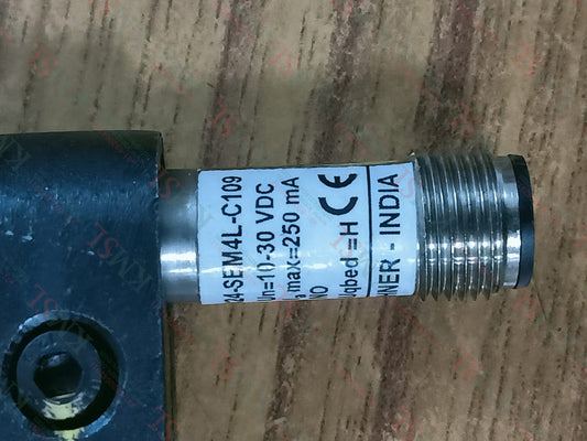 EGT 12.02 AP-SEM4L-C109 TEKNIC, TEKNIC Inductive Proximity Sensor