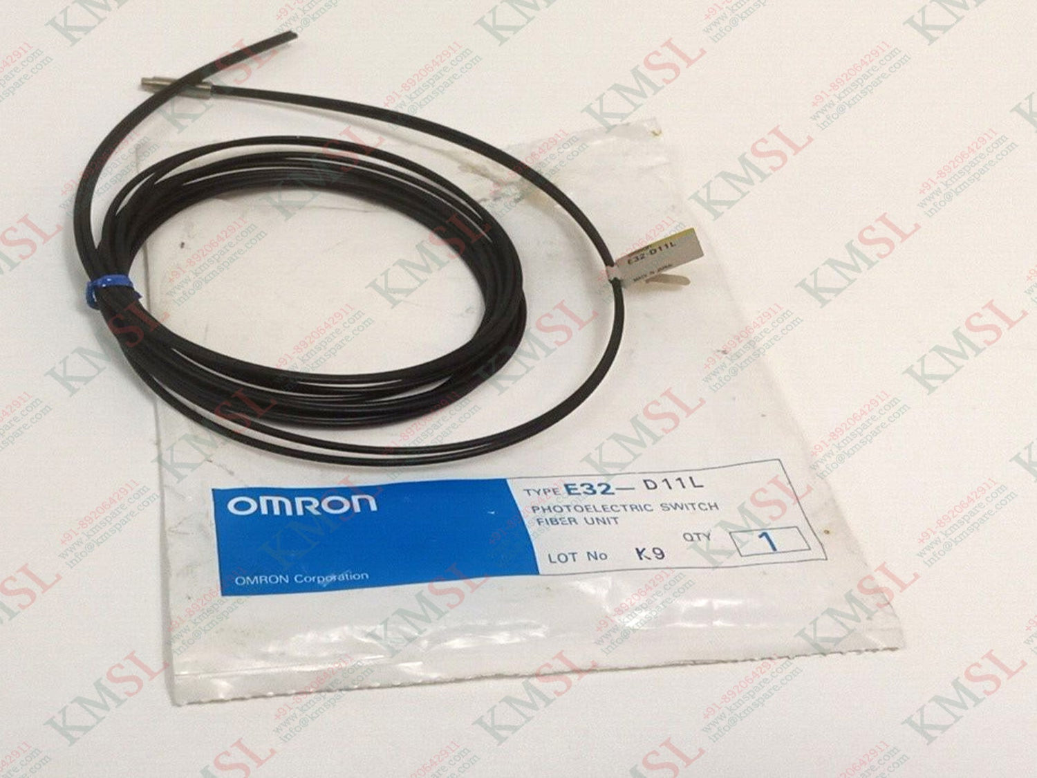 Omron E32-D11L Fiber Optic Sensor | High-Precision | KMSPARE