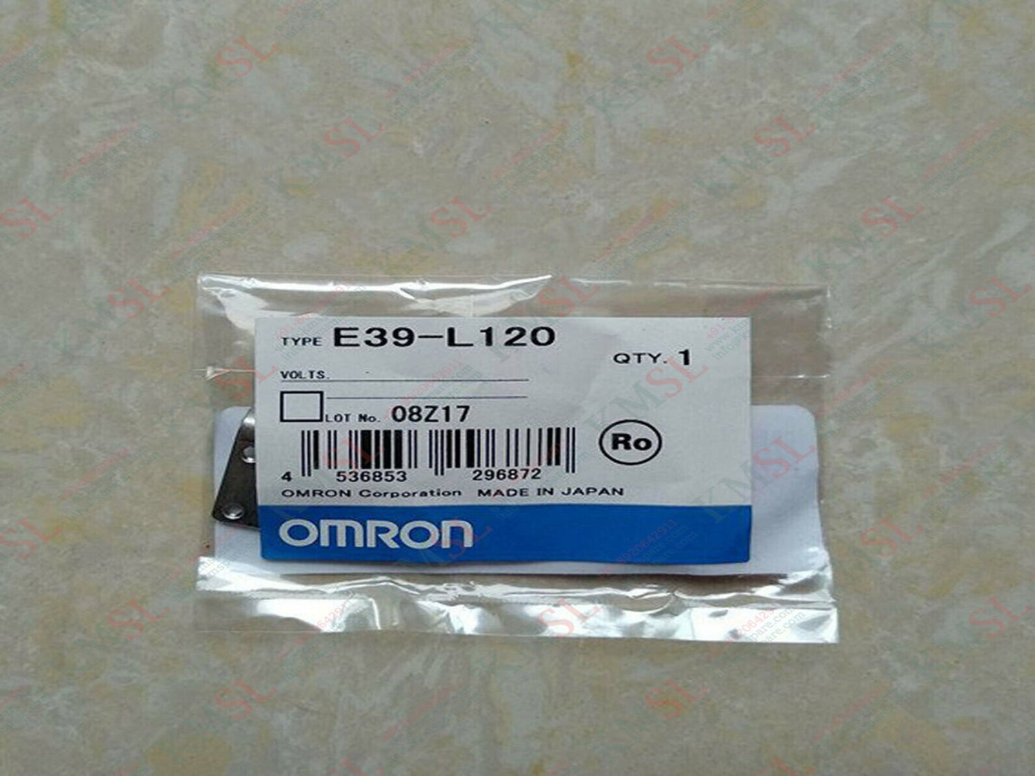 Omron E39-L120 Photoelectric Sensor | High-Precision | KMSPARE