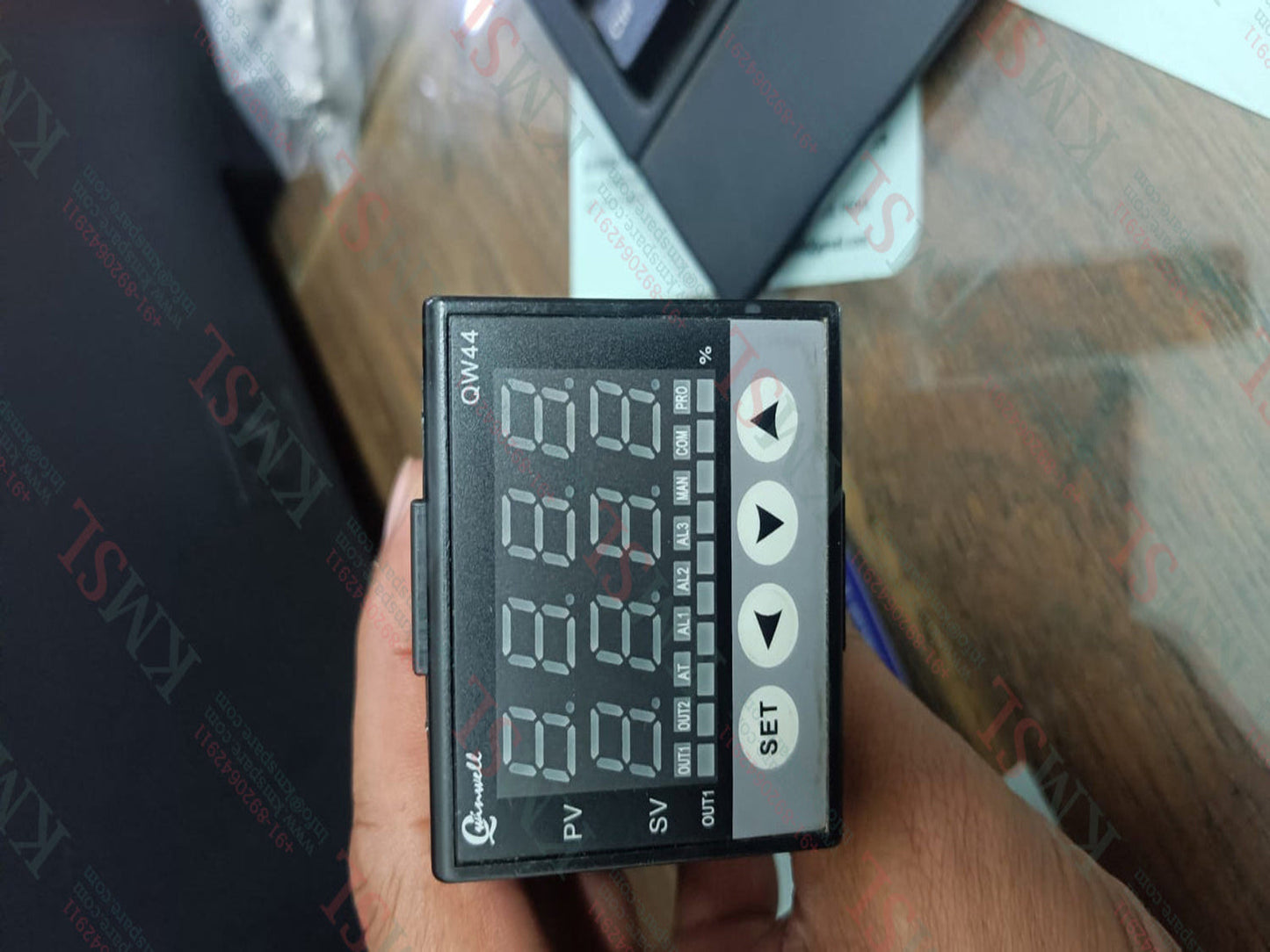 QW44 Qwinwell, Qwinwell PID Temperature Controller