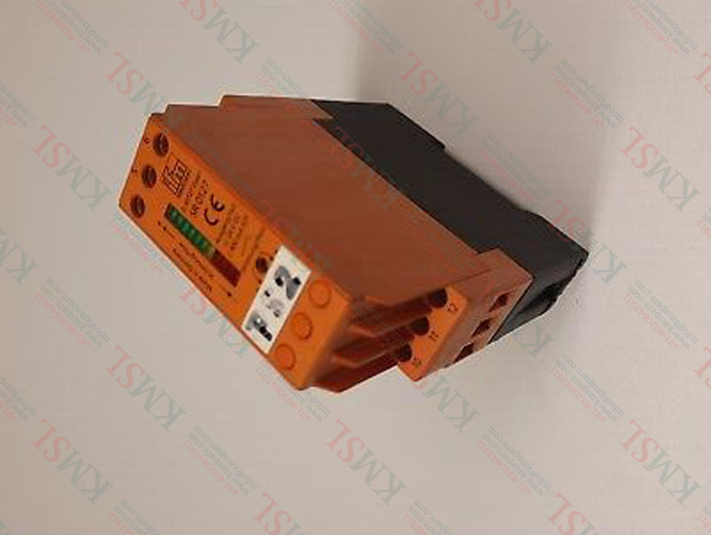 SR0127 IFM Flow Sensor | Industrial Liquid Flow Measurement | KMSPARE